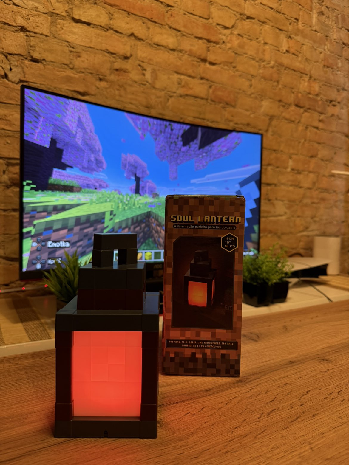 Pixelowa Lampka LED RGB – 16 kolorów + Pilot